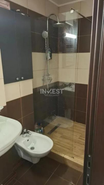 Apartament cu 4 camere Dacia-Bicaz
