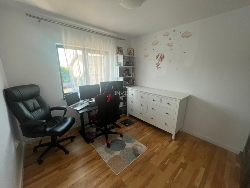 3 CAMERE DECOMANDAT 68,7 MP MOBILAT+UTILAT, VALEA LUPULUI