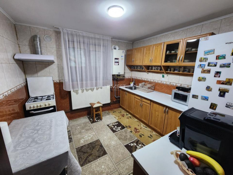 CASA INDIVIDUALA,4 CAMERE,CAPAT CUG - 110 mp utili, 513 mp teren