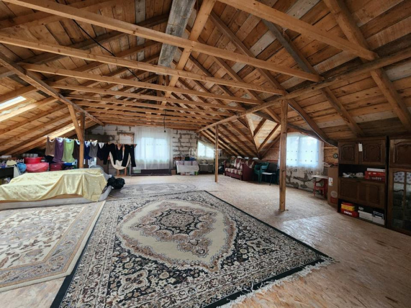CASA INDIVIDUALA,4 CAMERE,CAPAT CUG - 110 mp utili, 513 mp teren