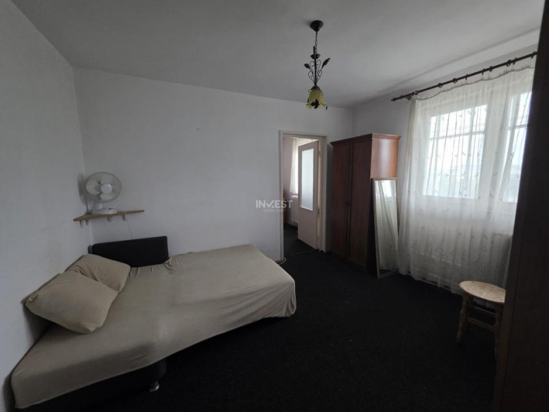 Apartament 2 camere, etaj intermediar, Piata Alexandru cel Bun